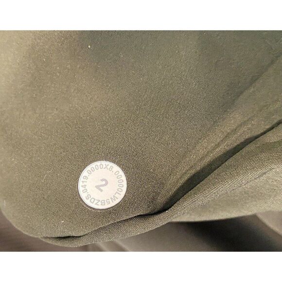 Lululemon Stretch Hi-Rise Jogger Olive Green Size 2 - Picture 4 of 8